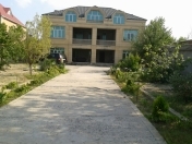 Satılır 6 otaqlı 480 m2 bağ evi Novxanı