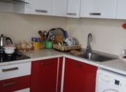 İcarəyə verilir 2 otaqlı 56 m2 köhnə tikili Ukrayna dairəsi