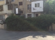 Satılır 1 otaqlı 30 m2 köhnə tikili İnşaatçılar m.