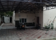 Satılır 8 otaqlı 240 m2 bağ evi Pirşağı