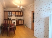 Satılır 4 otaqlı 170 m2 yeni tikili Gəncə