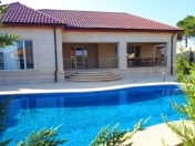 Satılır 4 otaqlı 180 m2 bağ evi 28 Mall