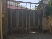 Satılır 2 otaqlı 200 m2 həyət evi Pirşağı