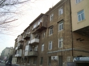 İcarəyə verilir 3 otaqlı 100 m2 köhnə tikili Cavanşir körpüsü