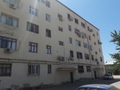 Satılır 4 otaqlı 100 m2 köhnə tikili Lökbatan