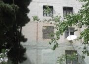 Satılır 3 otaqlı 60 m2 köhnə tikili 4 mkr