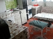 Satılır 4 otaqlı 100 m2 köhnə tikili Azadlıq prospekti m.