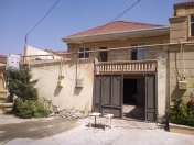 Satılır 4 otaqlı 120 m2 həyət evi Əmircan