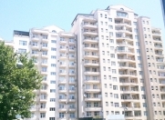 İcarəyə verilir 4 otaqlı 180 m2 yeni tikili Elmlər Akademiyası m.