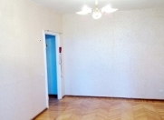 Satılır 1 otaqlı 40 m2 köhnə tikili Neftçilər m.