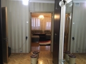 İcarəyə verilir 3 otaqlı 120 m2 köhnə tikili ABŞ səfirliyi