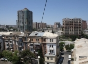 Satılır 2 otaqlı 51 m2 köhnə tikili ABŞ səfirliyi