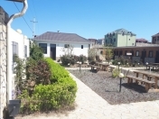 Satılır 10 otaqlı 650 m2 obyekt Saray