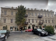 İcarəyə verilir 3 otaqlı 85 m2 köhnə tikili Sahil m.