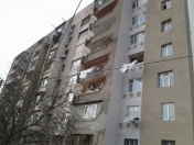 Satılır 3 otaqlı 61 m2 köhnə tikili Neftçilər m.