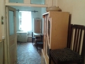 İcarəyə verilir 1 otaqlı 15 m2 köhnə tikili Dədə Qorqud parkı