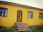 Satılır 4 otaqlı 130 m2 həyət evi Saray