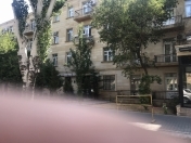 Satılır 5 otaqlı 130 m2 köhnə tikili İçəri Şəhər m.