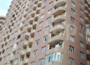 Satılır 2 otaqlı 50 m2 yeni tikili İnşaatçılar m.