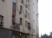 Satılır 3 otaqlı 60 m2 yeni tikili İnşaatçılar m.