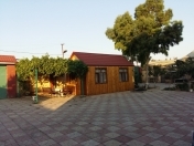 Satılır 5 otaqlı 1800 m2 villa Buzovna