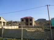 Satılır 9 otaqlı 600 m2 həyət evi 6 mkr