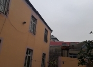 Satılır 6 otaqlı 340 m2 həyət evi Qaraçuxur
