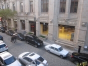 İcarəyə verilir 2 otaqlı 70 m2 köhnə tikili Sahil m.
