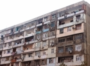 Satılır 2 otaqlı 35 m2 köhnə tikili Yasamal r.