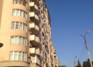 Satılır 6 otaqlı 211 m2 yeni tikili Əhmədli