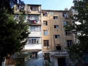 Satılır 1 otaqlı 30 m2 köhnə tikili 8 km