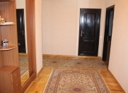Satılır 3 otaqlı 126 m2 yeni tikili İnşaatçılar m.