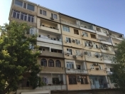 İcarəyə verilir 3 otaqlı 100 m2 köhnə tikili İçəri Şəhər m.