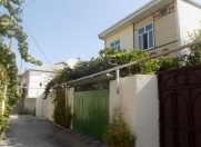 Satılır 6 otaqlı 110 m2 həyət evi Y.Ramana