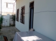 Satılır 3 otaqlı 90 m2 həyət evi Bayıl