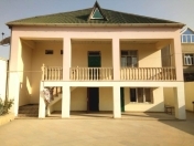 Satılır 6 otaqlı 340 m2 bağ evi Novxanı