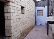 Satılır 3 otaqlı 110 m2 həyət evi Bayıl