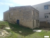 Satılır 2 otaqlı 5 m2 köhnə tikili Binə ticarət mərkəzi