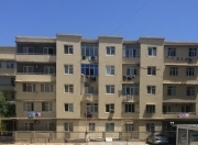 Satılır 2 otaqlı 32 m2 köhnə tikili Moskva univermağı