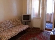 İcarəyə verilir 2 otaqlı 50 m2 köhnə tikili Xalqlar Dostluğu m.