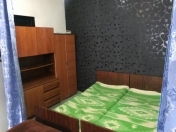 İcarəyə verilir 1 otaqlı 25 m2 həyət evi Ayna Sultanova heykəli