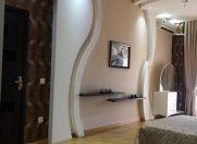 İcarəyə verilir 2 otaqlı 100 m2 yeni tikili Aviasiya Akademiyası Universiteti