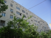 Satılır 3 otaqlı 65 m2 köhnə tikili Badamdar