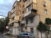 Satılır 3 otaqlı 75 m2 köhnə tikili 8 km