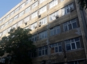 İcarəyə verilir 1 otaqlı 40 m2 köhnə tikili 28 May m.