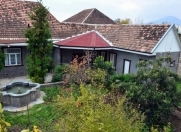 Satılır 4 otaqlı 160 m2 həyət evi Şəki