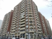 İcarəyə verilir 5 otaqlı 240 m2 yeni tikili Zabitlər parkı