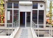 Satılır 2 otaqlı 100 m2 obyekt İnşaatçılar m.