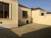 Satılır 4 otaqlı 140 m2 həyət evi Y.Suraxanı
