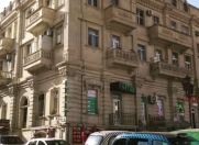 İcarəyə verilir 3 otaqlı 100 m2 köhnə tikili Nəriman Nərimanov m.